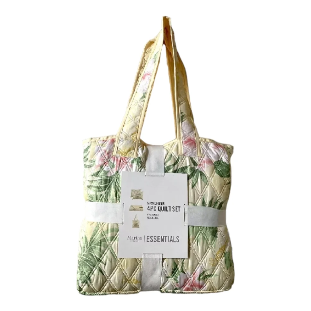 Martha Stewart 4 Piece Sunny Floral Microfiber Quilt Set with Tote NWT